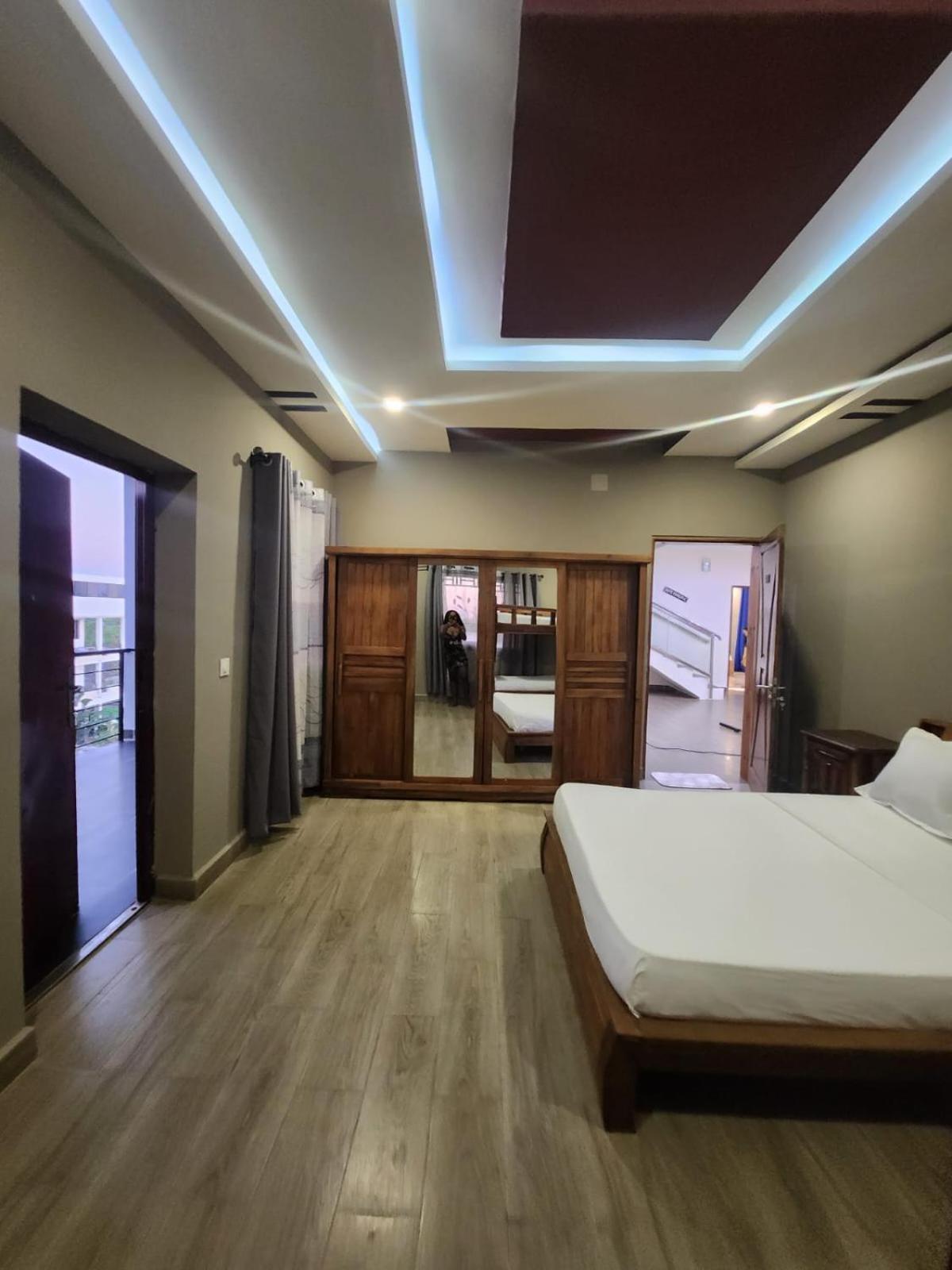Ocean Heaven Hotel Mahajanga Luaran gambar